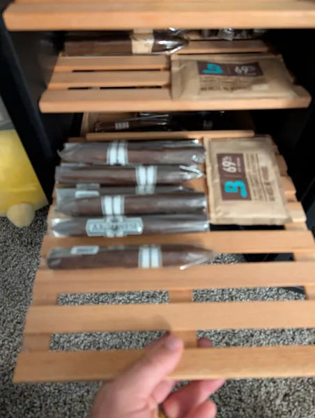 Boveda 69% RH Size 60 Humidity Control Pack